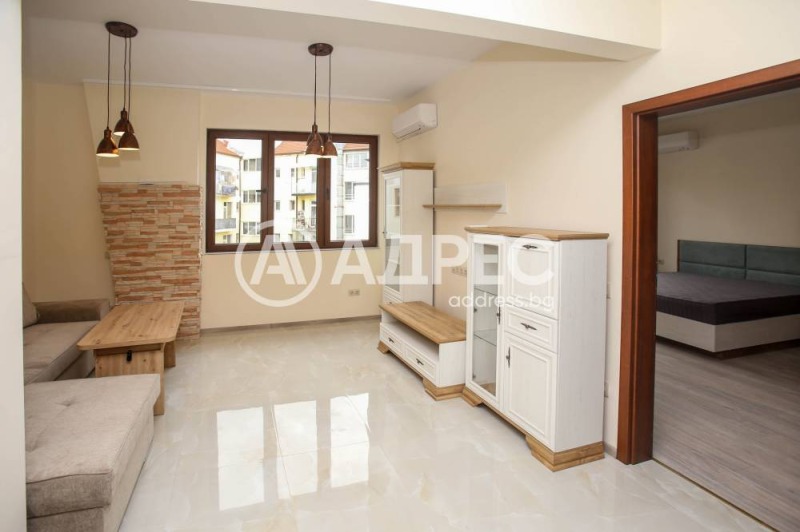 Дава под наем 3-СТАЕН, гр. София, Център, снимка 7 - Апартаменти - 52928942