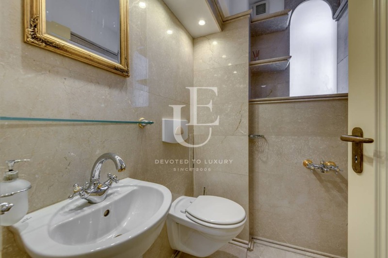 Дава под наем 4-СТАЕН, гр. София, Център, снимка 10 - Апартаменти - 53305137