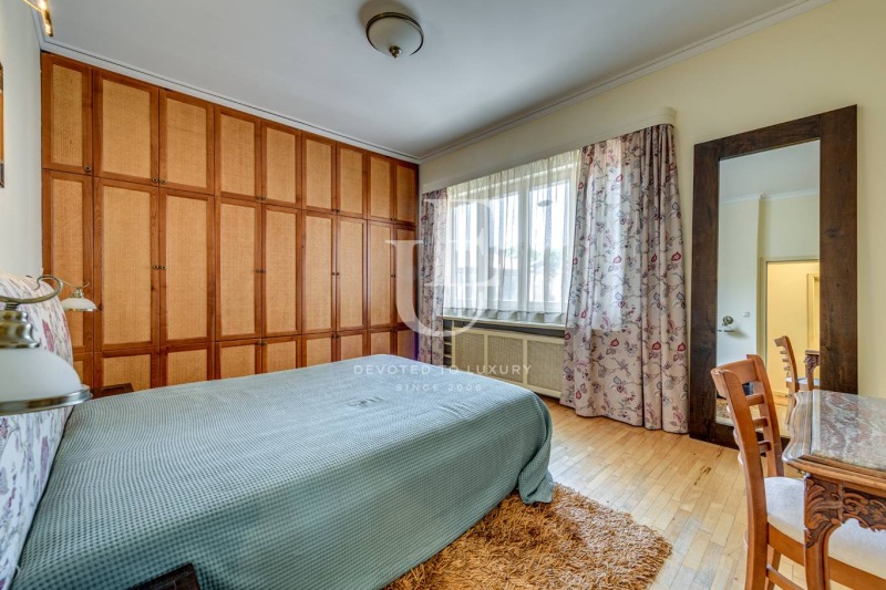 Дава под наем 4-СТАЕН, гр. София, Център, снимка 5 - Апартаменти - 53305137