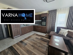 1 quarto Vinica, Varna