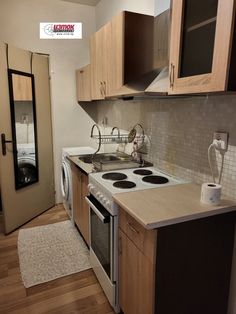 De inchiriat  Studio Sofia , Liulin 6 , 46 mp | 76256107 - imagine [4]