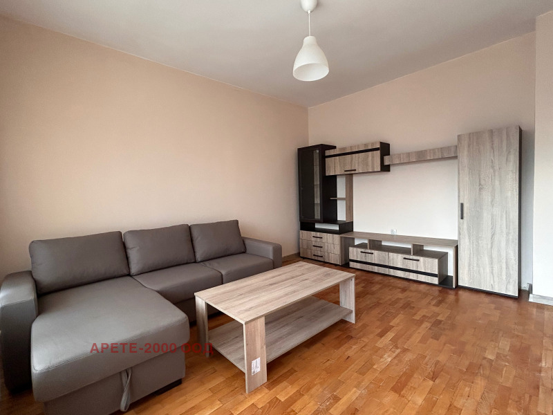 Дава под наем 2-СТАЕН, гр. София, Хиподрума