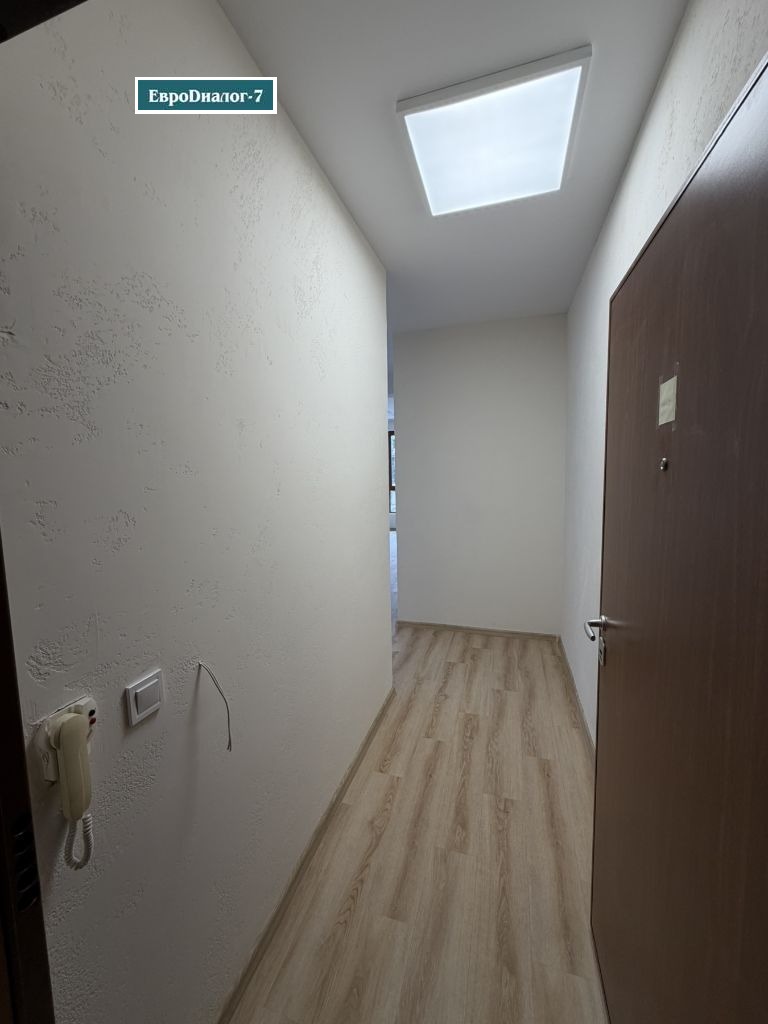 Дава под наем ОФИС, гр. Пловдив, Гагарин, снимка 3 - Офиси - 54033877