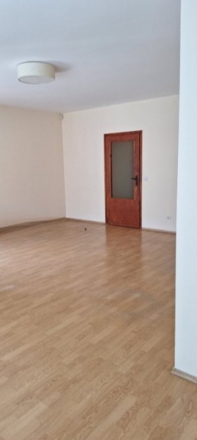    3- | Imot.bg    5
