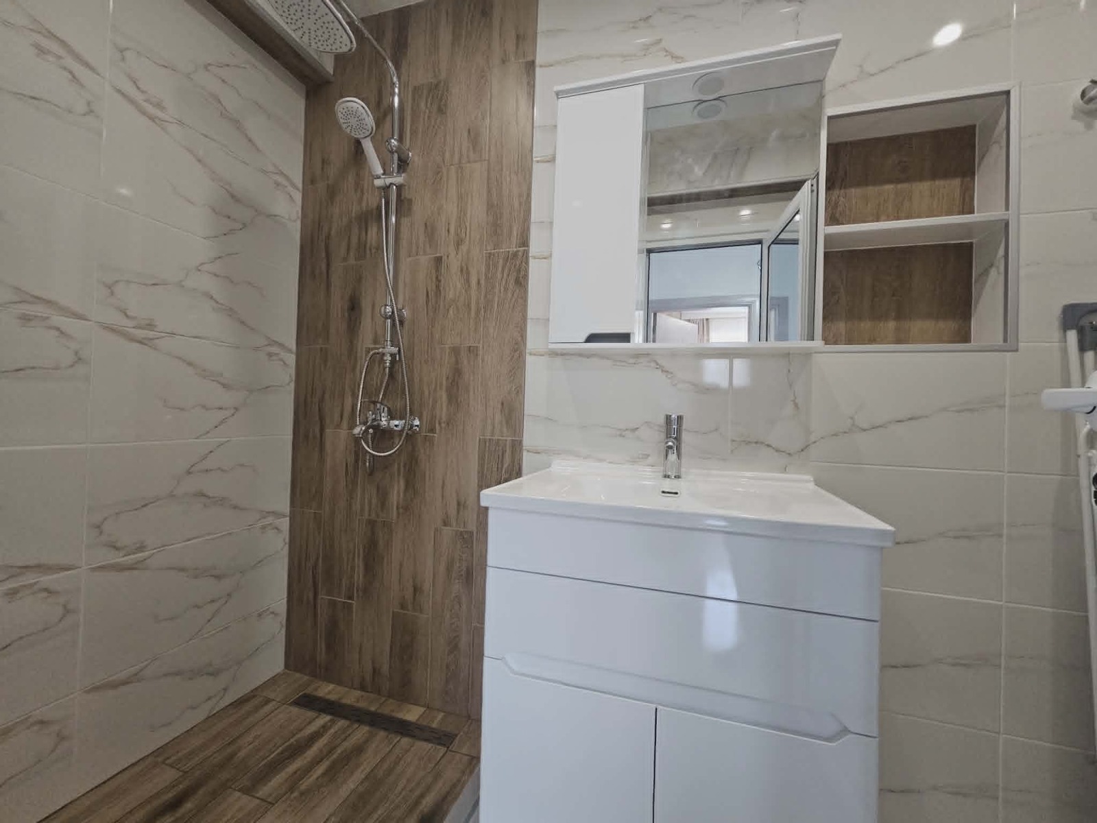 ���� ��� ���� 3-����� | Imot.bg � ����������� 14