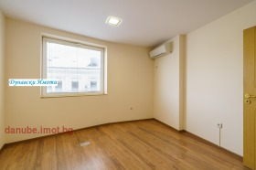 ����� ���� ��� ���� ����,���� ����, ������