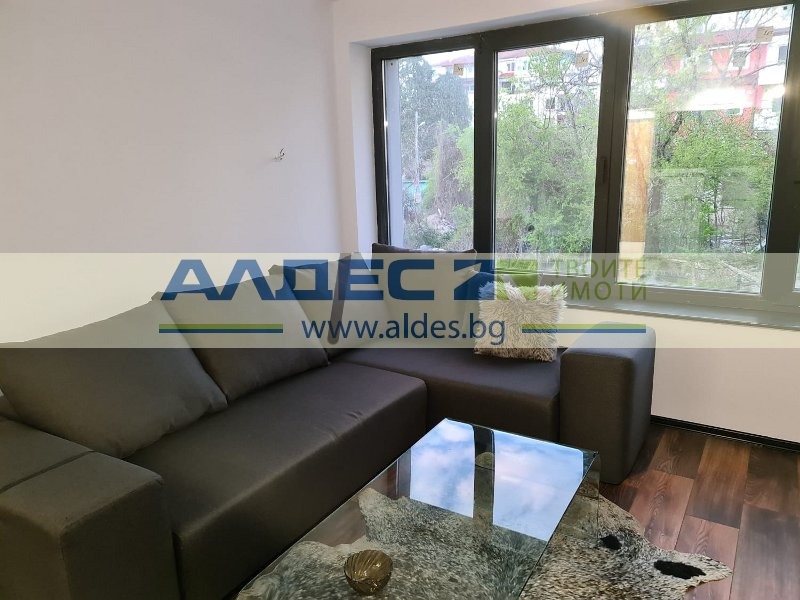Zu vermieten  1 Schlafzimmer Sofia , Manastirski liwadi , 70 qm | 39725119 - Bild [2]