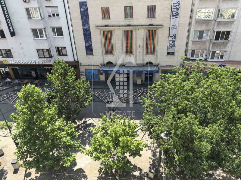 För uthyrning  3 sovrum Sofia , Centar , 120 kvm | 58387950 - bild [11]