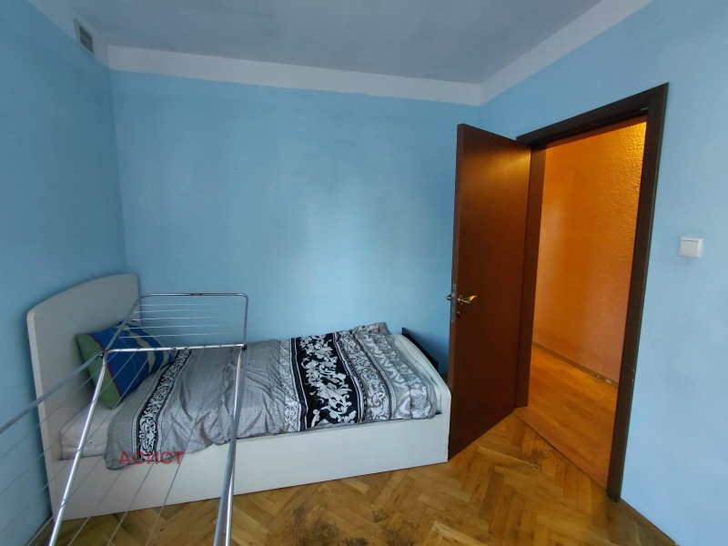 Дава под наем 4-СТАЕН, гр. София, Княжево, снимка 9 - Апартаменти - 52802355