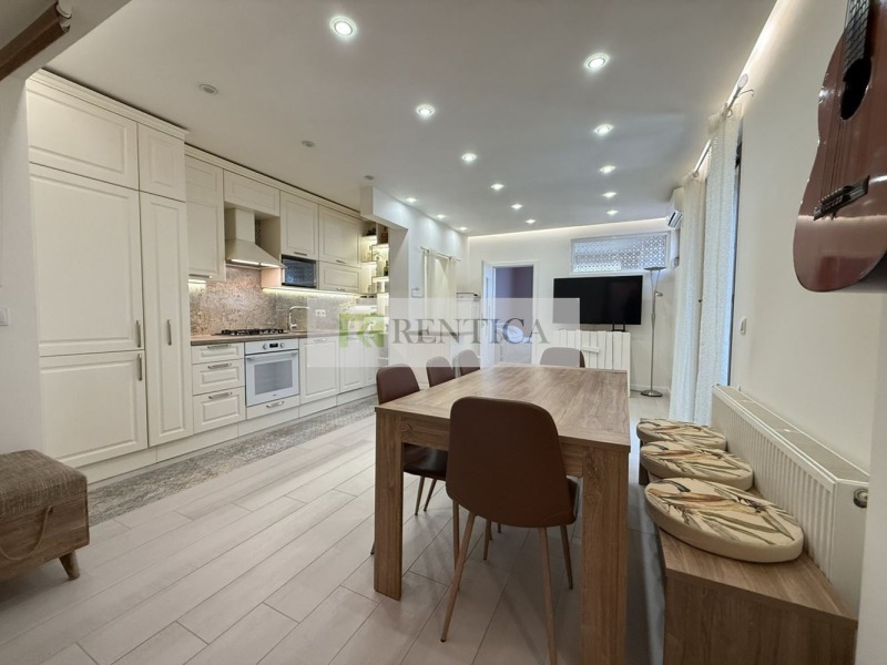 Kiralık  3+ yatak odası Varna , Centar , 130 metrekare | 35167149 - görüntü [3]