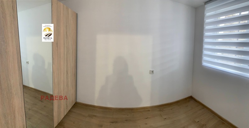 Дава под наем КЪЩА, гр. Русе, Средна кула, снимка 6 - Къщи - 53099536