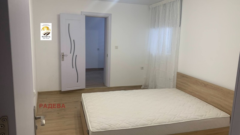 Дава под наем КЪЩА, гр. Русе, Средна кула, снимка 3 - Къщи - 53099536