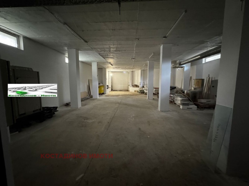 Дава под наем МАГАЗИН, гр. Пловдив, Център, снимка 12 - Магазини - 53436055