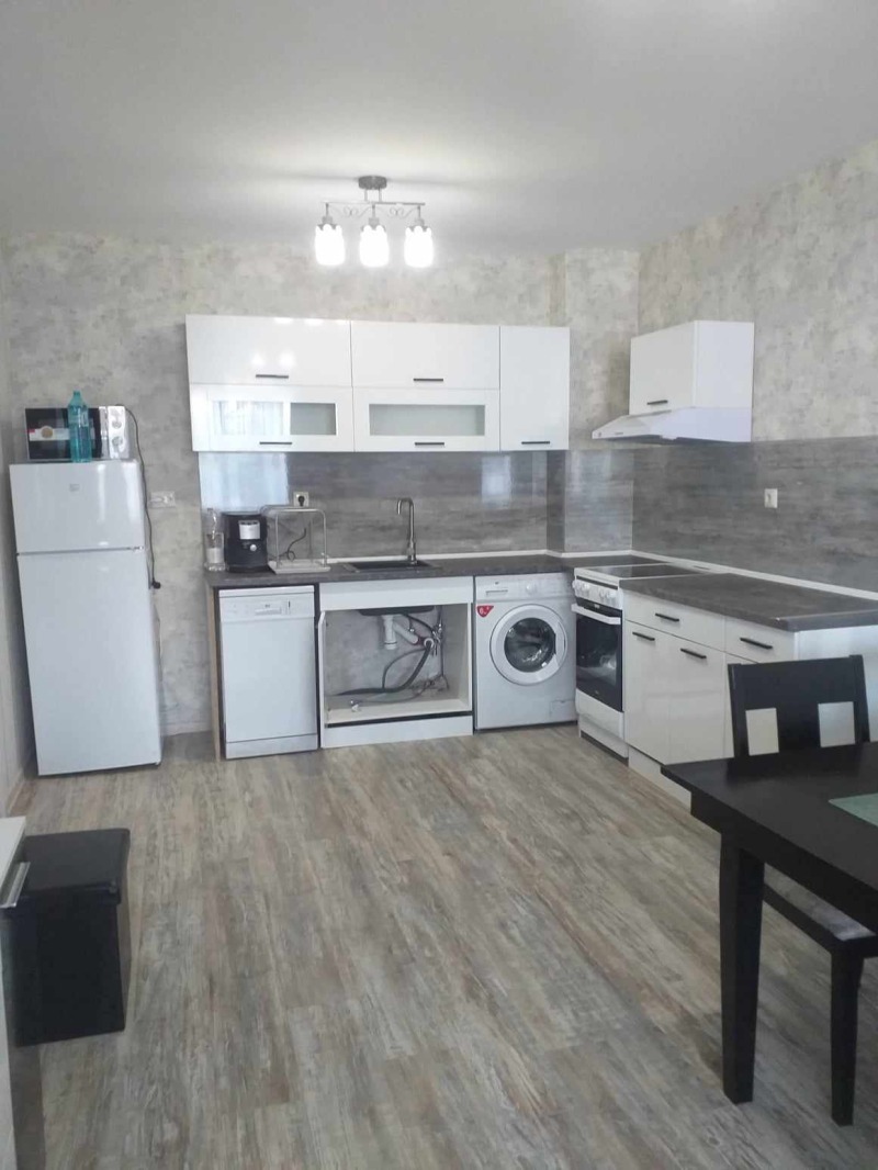 En renta  1 dormitorio Stara Zagora , Kazanski - iztok , 70 metros cuadrados | 49881312 - imagen [5]