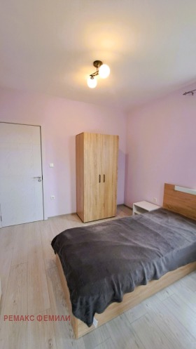    3- | Imot.bg    8