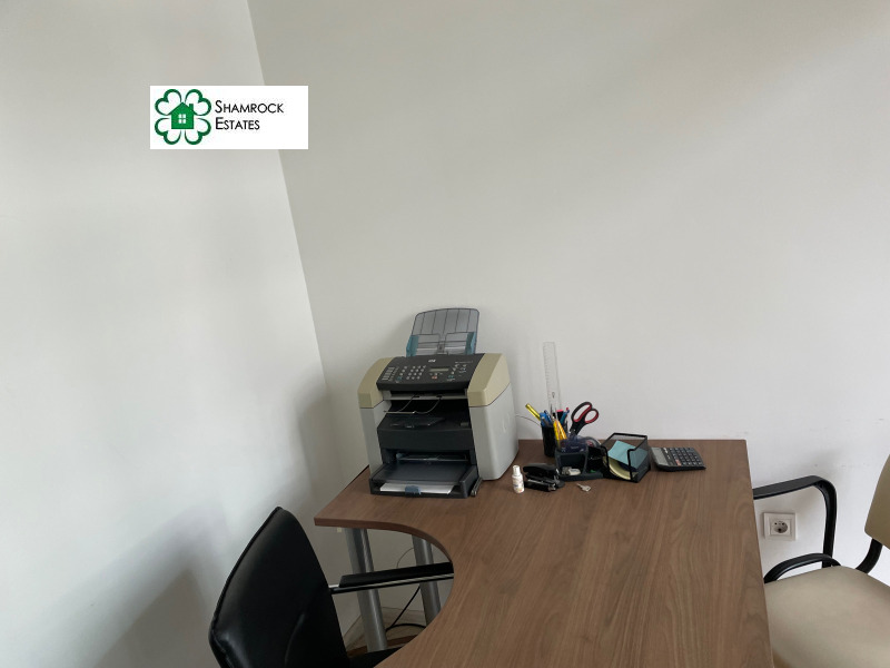 K pronájmu  Podkroví Sofia , Zona B-18 , 16 m2 | 55163882 - obraz [6]