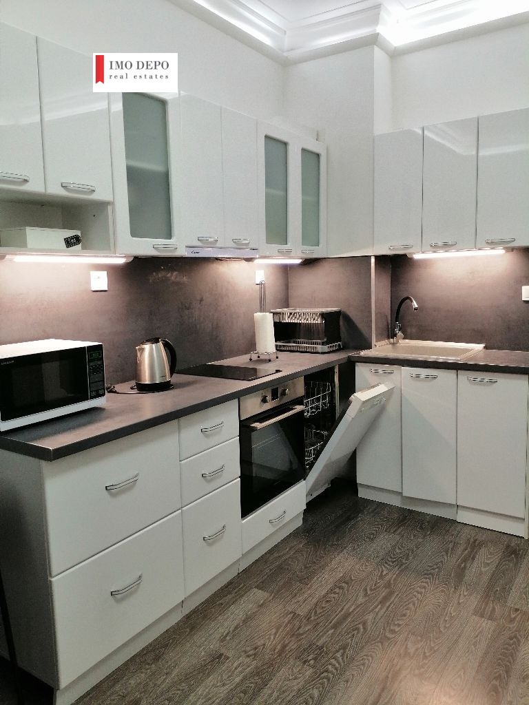 Под наем 2-СТАЕН, град София, Център • 750 € / 1466.87 лв. • 51769126 1