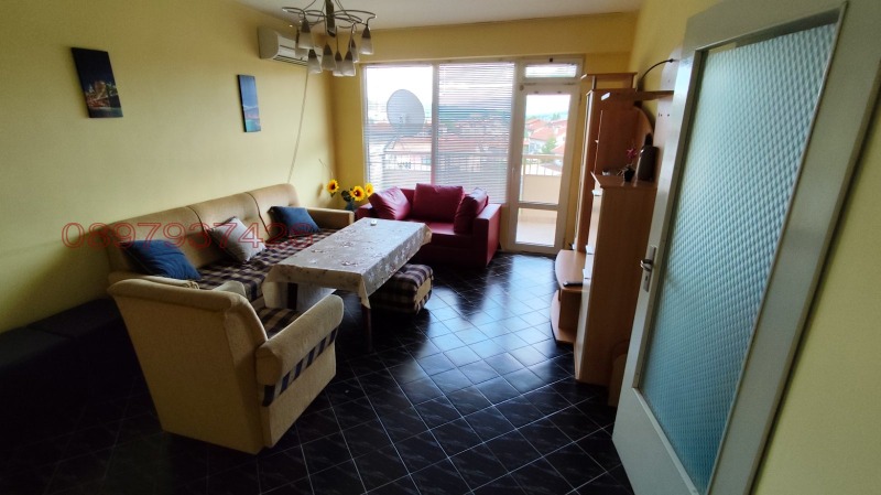 Дава под наем 3-СТАЕН, гр. Костенец, област София област