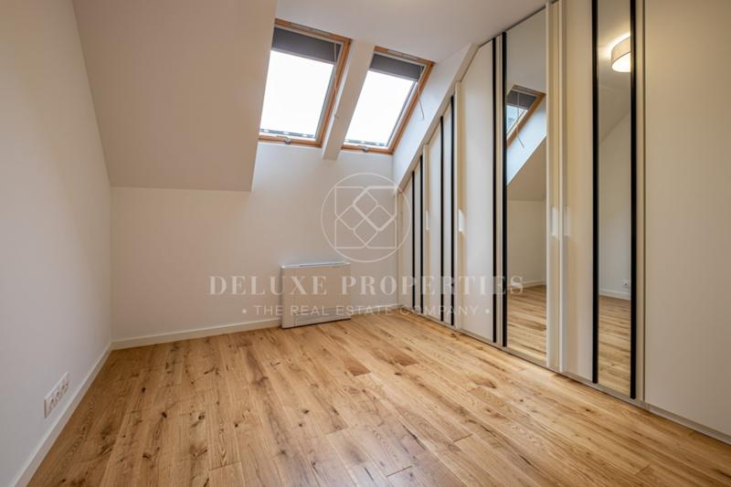 K pronájmu  3 ložnice Sofia , Javorov , 243 m2 | 56420306 - obraz [11]