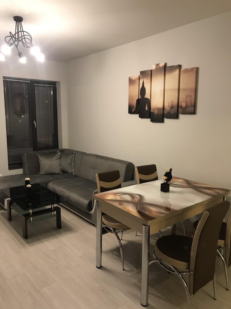 Da affittare  1 camera da letto Plovdiv , Hristo Smirnenski , 70 mq | 92086308