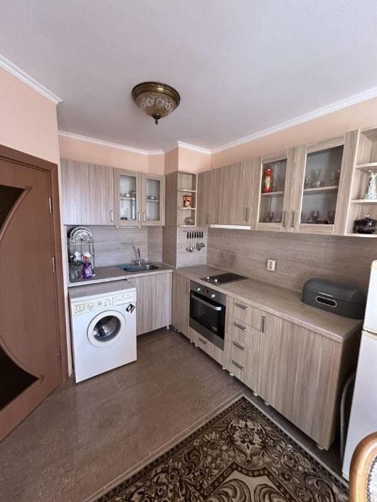 Дава под наем 2-СТАЕН, гр. Варна, Колхозен пазар