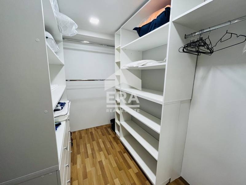K pronájmu  2 ložnice Sofia , Centar , 139 m2 | 15634718 - obraz [11]