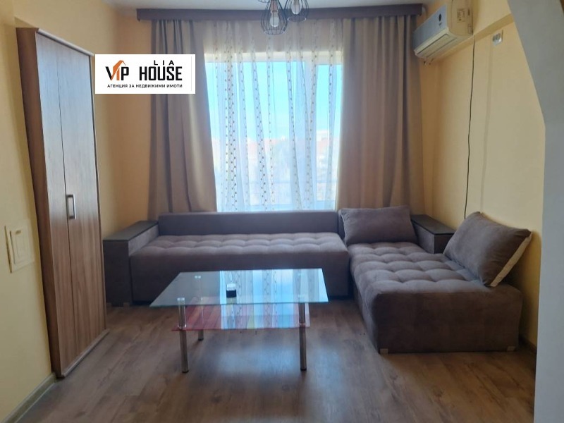 Дава под Наем 2-СТАЕН в град Пазарджик, Център - 60 кв.м / 300 € » 586.75 лв., ЛИА ВИП ХАУС ООД