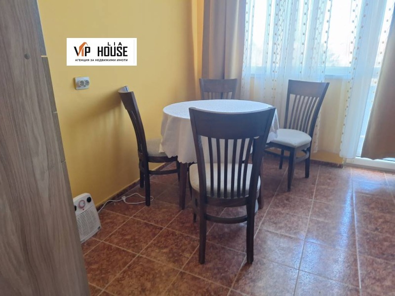 Дава под наем 2-СТАЕН, гр. Пазарджик, Център, снимка 4 - Апартаменти - 52698653