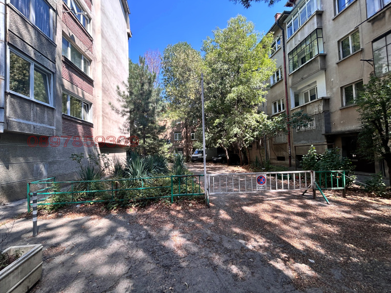 För uthyrning  3 sovrum Sofia , Krasno selo , 140 kvm | 46047811 - bild [15]