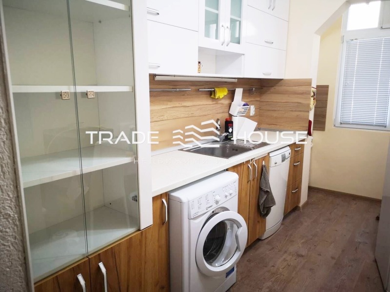 For Rent  1 bedroom Plovdiv , Karshiyaka , 68 sq.m | 60325288 - image [3]