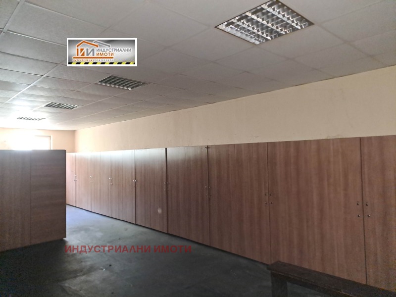 Дава под наем СКЛАД, гр. Пловдив, Индустриална зона - Тракия, снимка 2 - Складове - 53383533