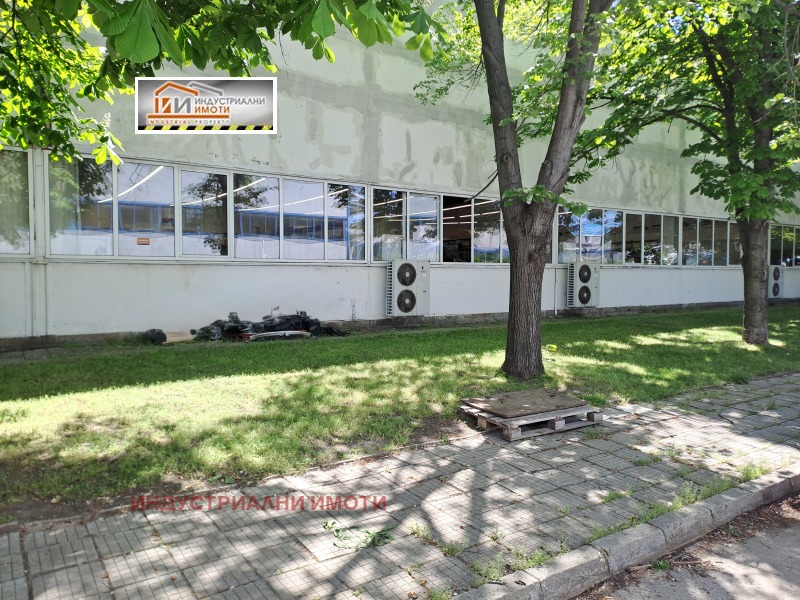 Дава под наем СКЛАД, гр. Пловдив, Индустриална зона - Тракия, снимка 3 - Складове - 53383533