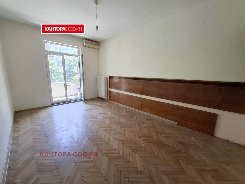 Дава под наем  3-стаен град София , Център , 87 кв.м | 95217520