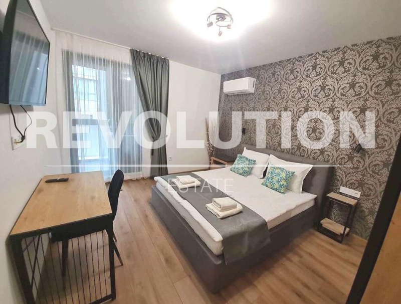Издаје се  1 спаваћа соба Варна , Центар , 50 м2 | 66220094 - слика [5]