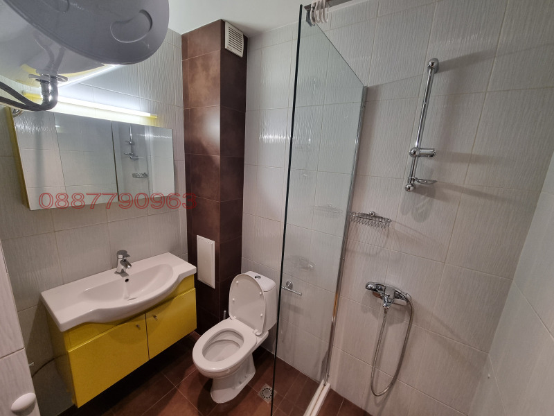 Дава под наем 2-СТАЕН, гр. Пловдив, Център, снимка 12 - Апартаменти - 52885346