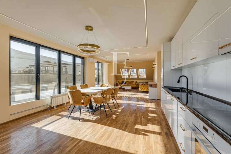 В аренду  3 спальни София , Кръстова вада , 160 кв.м | 33858578