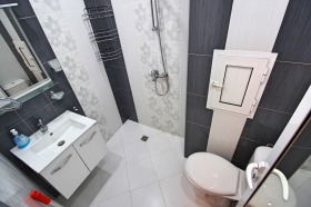 1 sovrum Lazur, Burgas 9