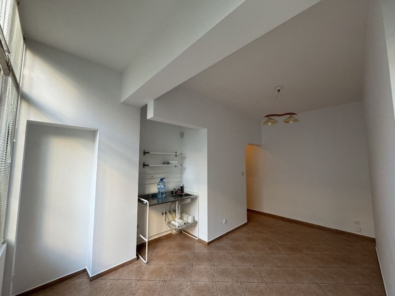 Para alugar  Escritório Sofia , Centar , 104 m² | 68758297 - imagem [4]