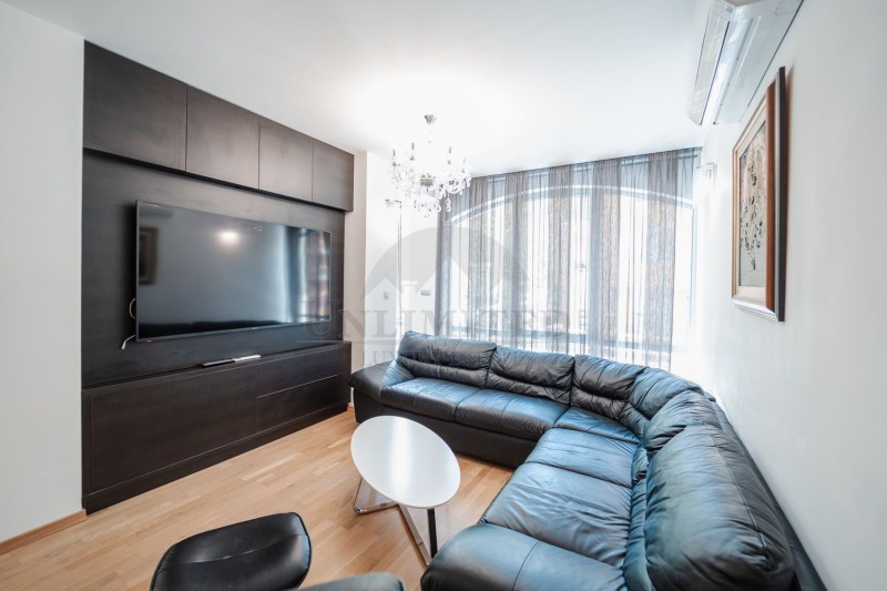 В аренду  3 спальни София , Изток , 220 кв.м | 32125823 - изображение [4]