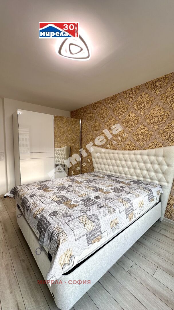 De inchiriat  1 dormitor Sofia , Țentâr , 75 mp | 44745763 - imagine [7]