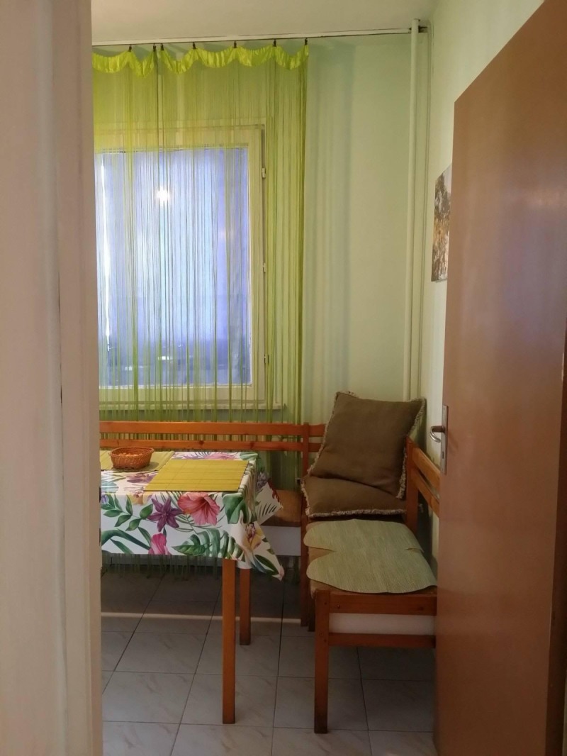Издаје се  1 спаваћа соба Софија , Овча купел 1 , 72 м2 | 79653901