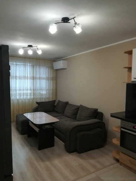 Дава под наем 2-СТАЕН, гр. Пловдив, Кючук Париж, снимка 2 - Апартаменти - 53640452