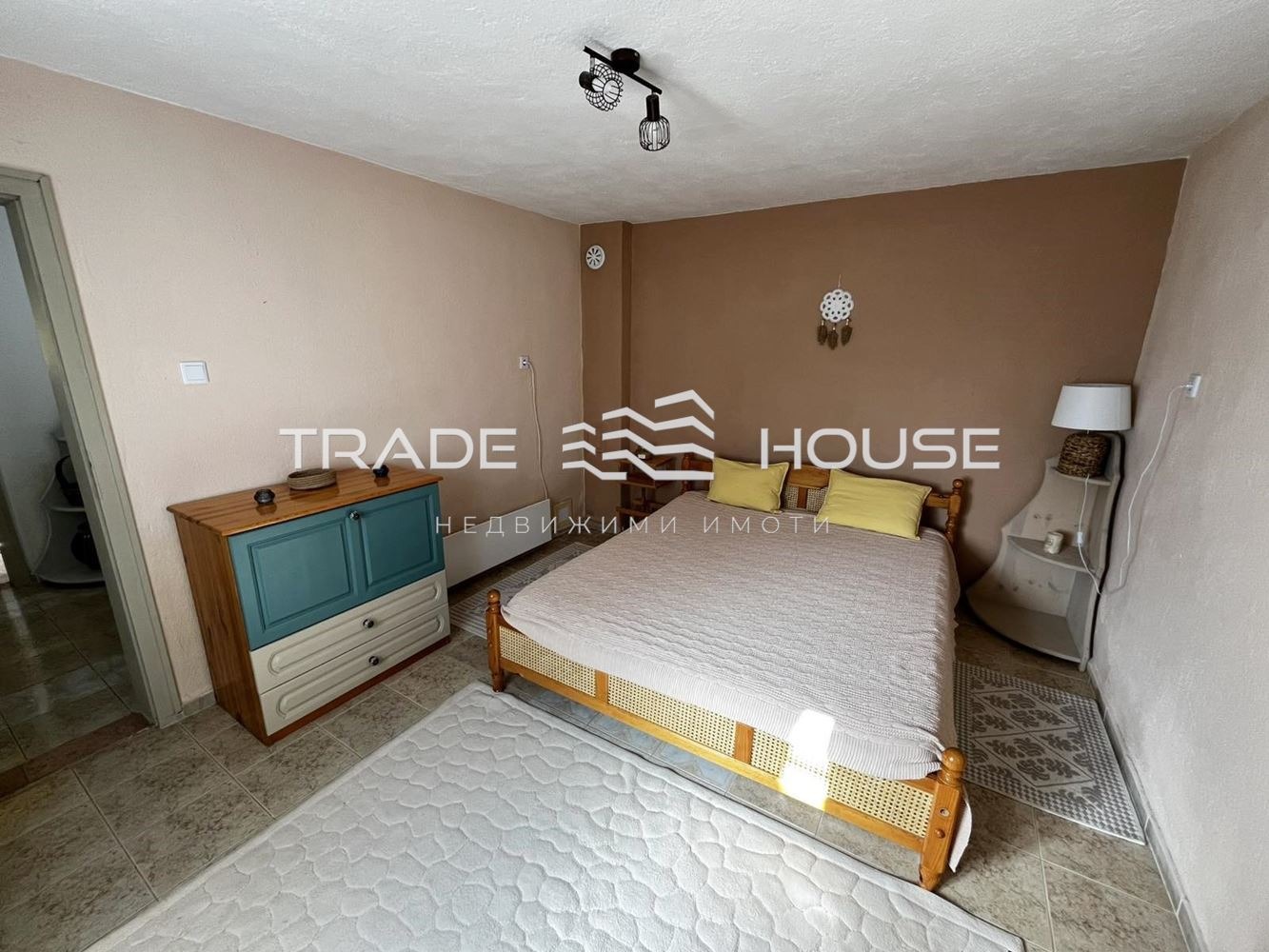 Дава под наем КЪЩА, с. Стрелци, област Пловдив, снимка 8 - Къщи - 53030261