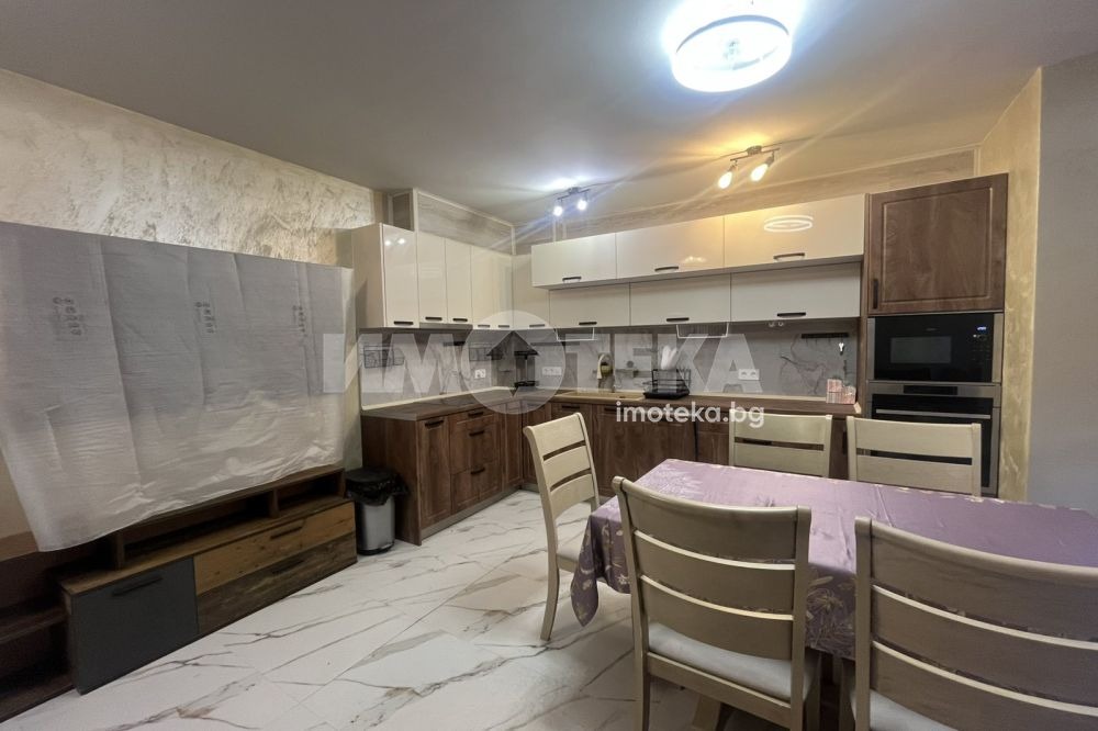 Дава под наем  3-стаен град София , Център , 95 кв.м | 96291741