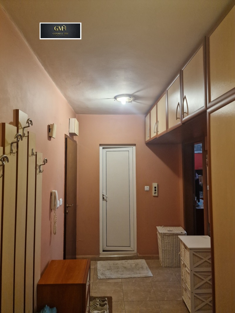 Издаје се  2 спаваће собе Плевен , Сторгозија , 70 м2 | 26080937 - слика [11]
