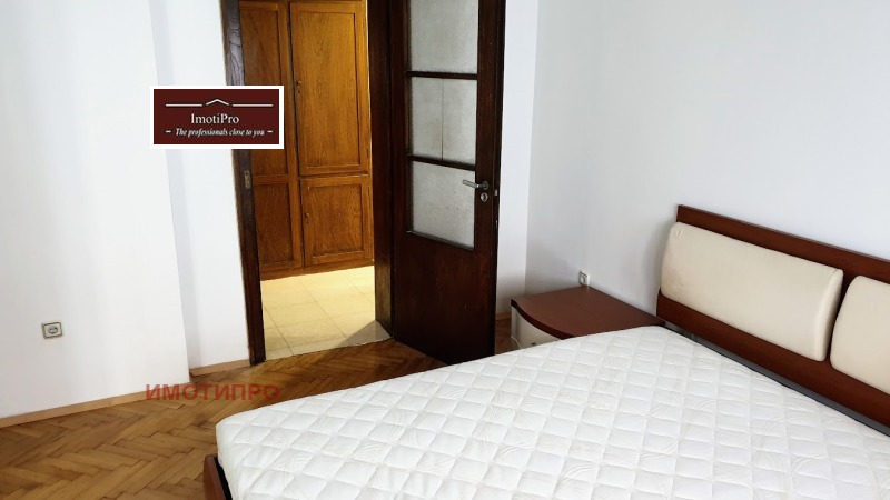 Дава под наем МНОГОСТАЕН, гр. София, Център, снимка 6 - Апартаменти - 52441175