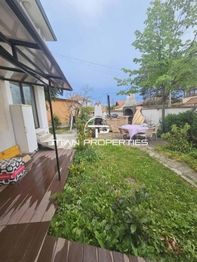 Ev Dolno Ezerovo, Burgas 1