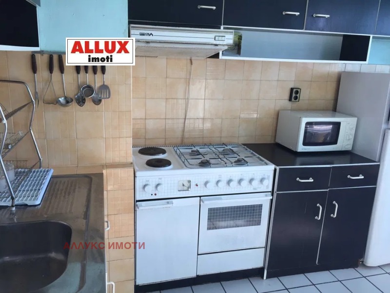 För uthyrning  1 sovrum Ruse , Centar , 67 kvm | 50744298