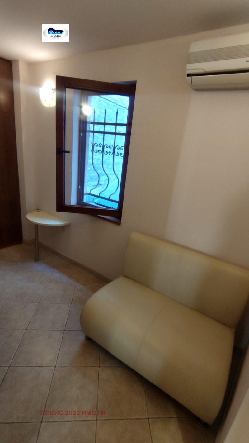 Vuokrattavana  Toimisto Plovdiv , Tsentar , 50 neliömetriä | 73918558 - kuva [3]