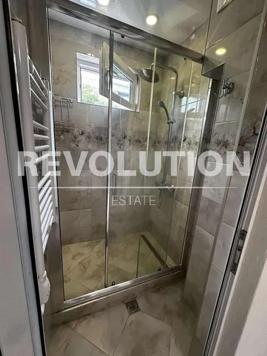 Дава под наем ЕТАЖ ОТ КЪЩА, гр. Варна, Окръжна болница-Генерали, снимка 5 - Етаж от къща - 53110638